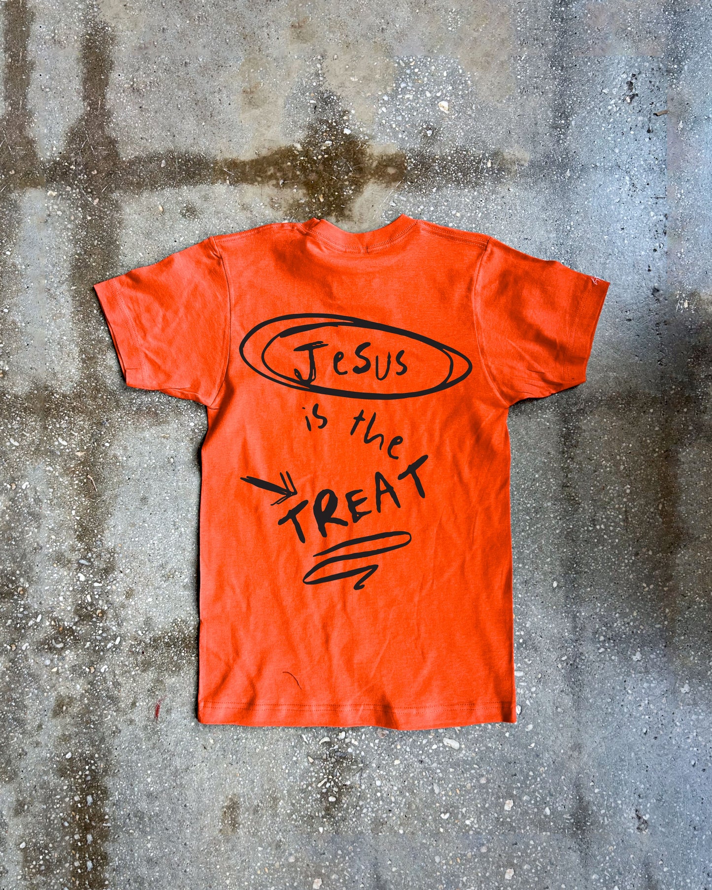 Don't Be Tricked, Jesus is the Treat Kids T-shirt