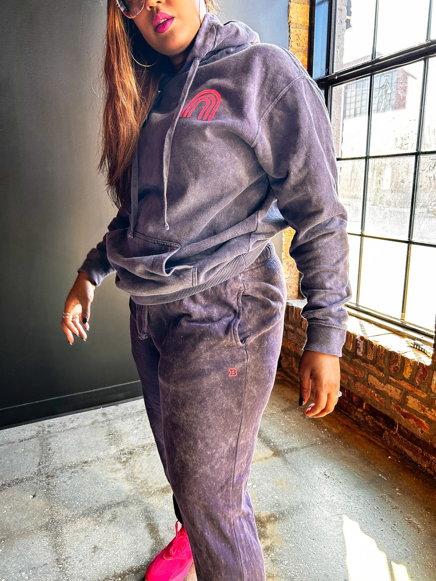 Beacon Threads LOGO Embroidered Adult/Unisex Sweatpants (Mineral Wash)