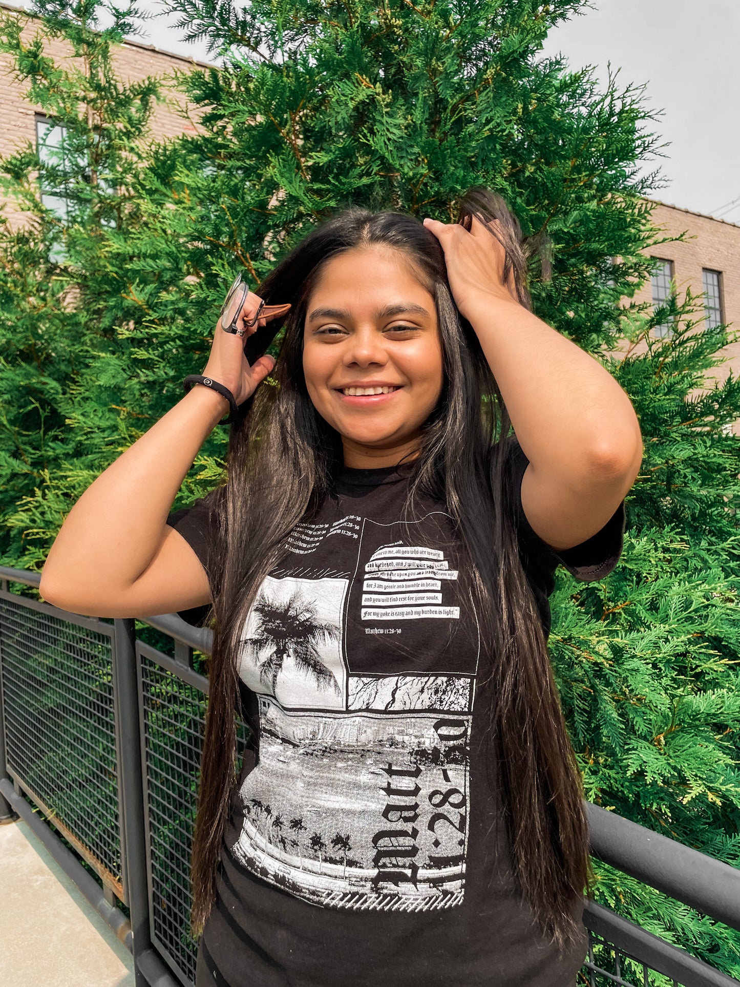 Easy & Light Adult T-Shirt