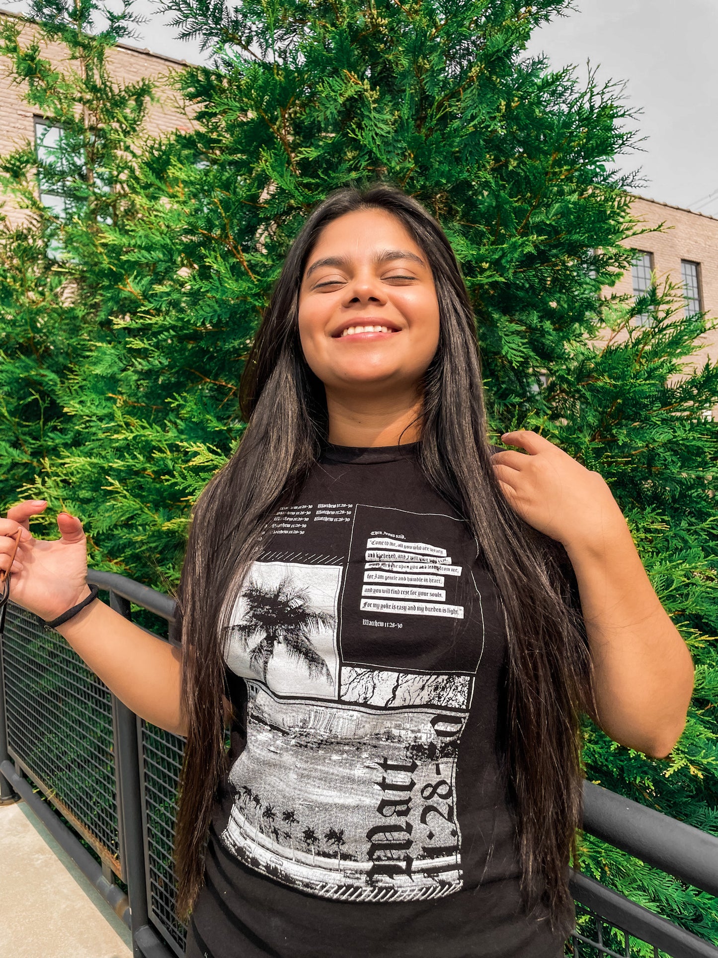 Easy & Light Adult T-Shirt