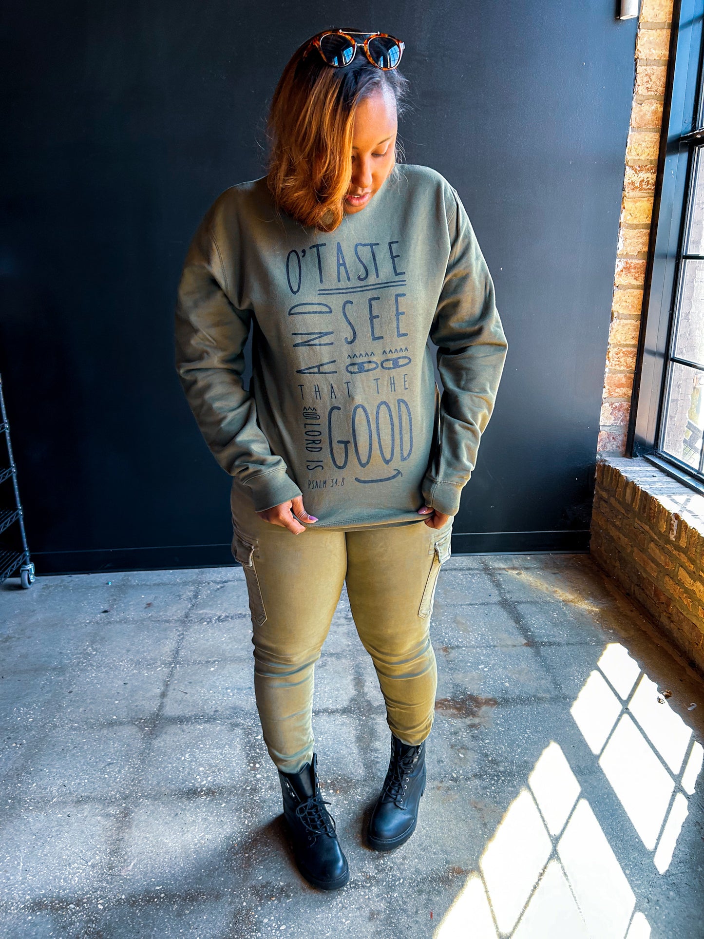 Taste & See Adult Box Sweatshirt