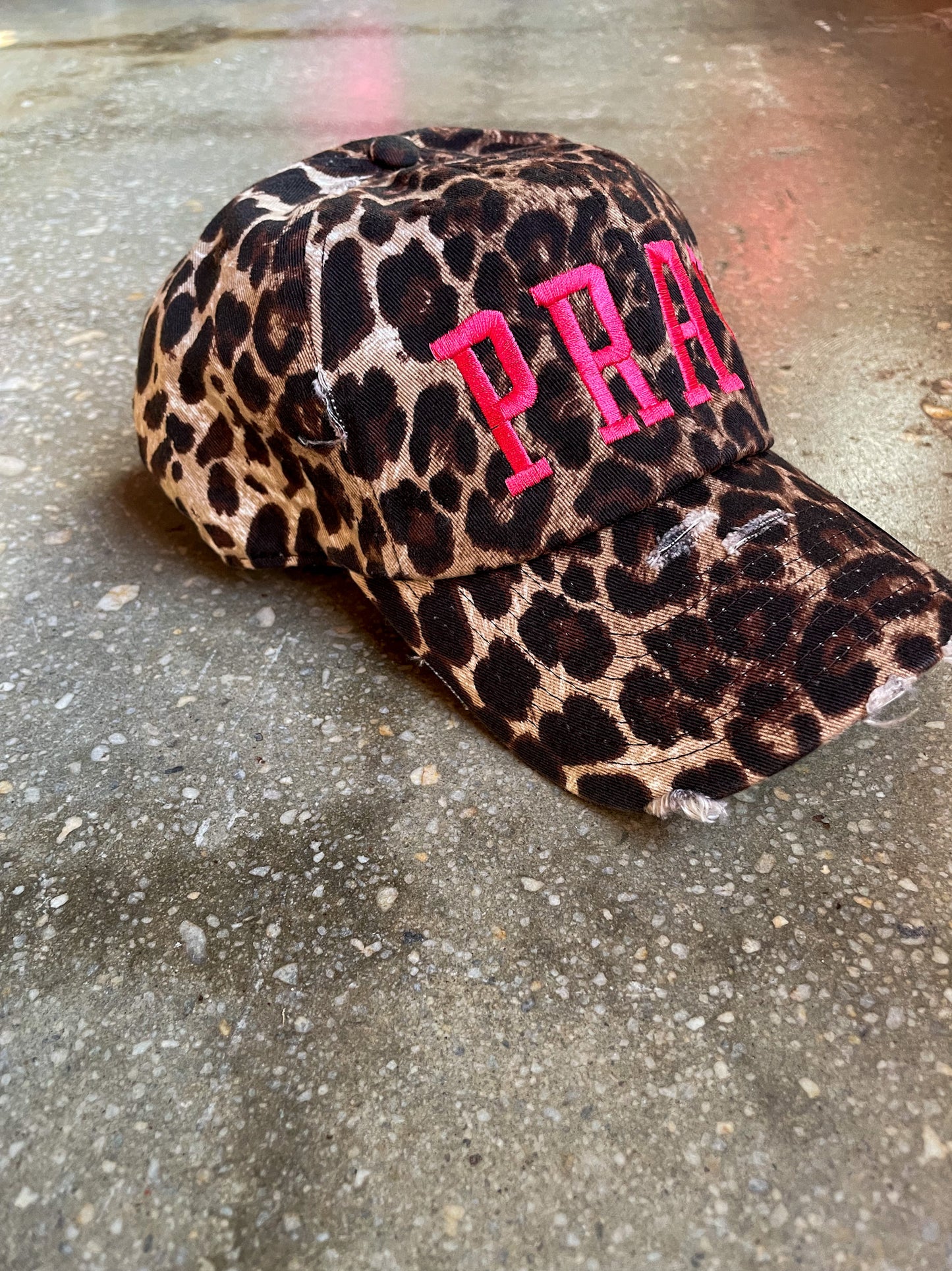 PRAY Hat (Distressed)