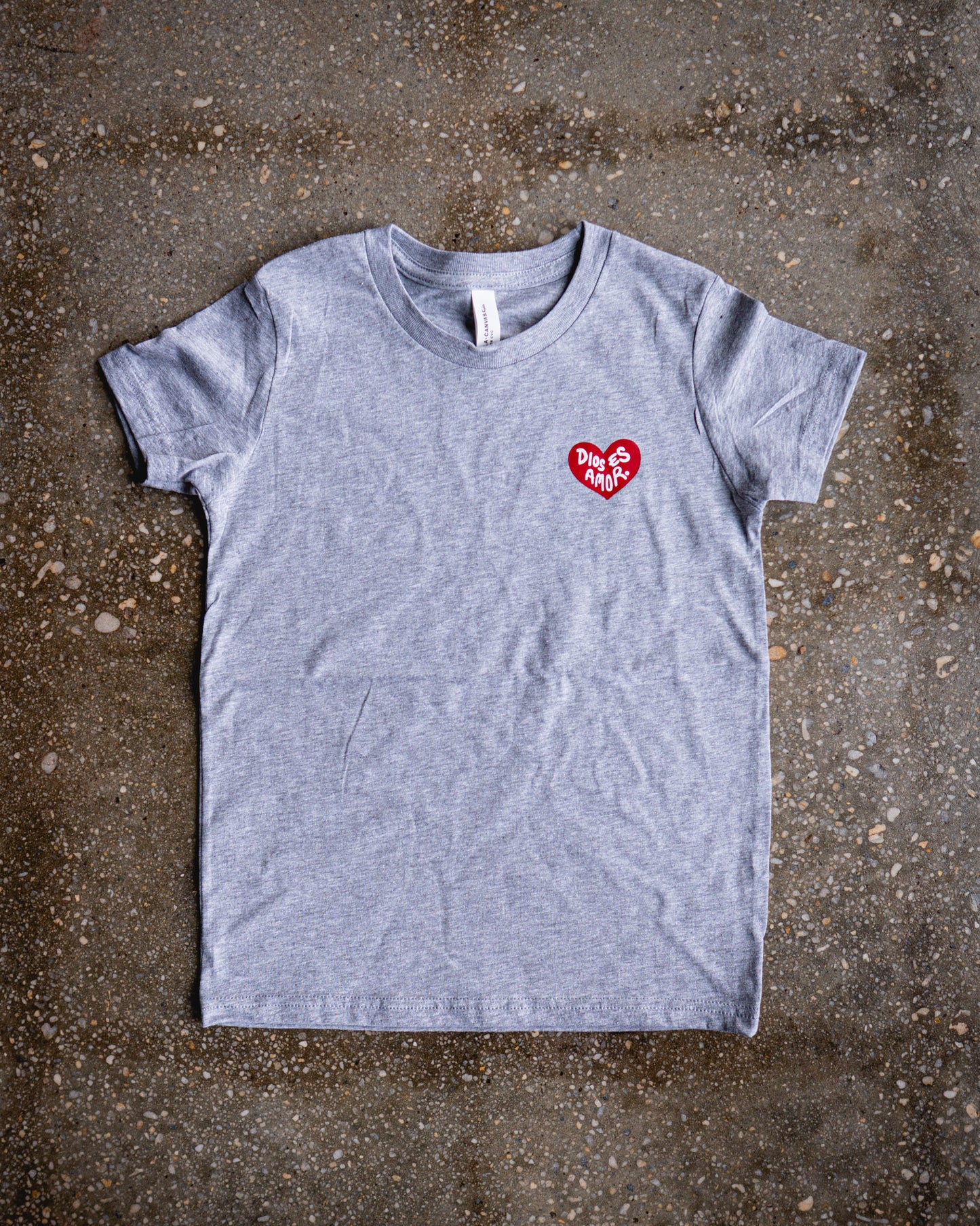 Dios Es Amor Kids T-shirt