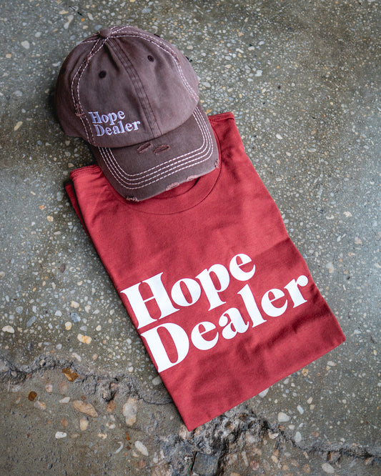 Hope Dealer Adult Box T-Shirt & Brown Washed Distressed Hat Bundle